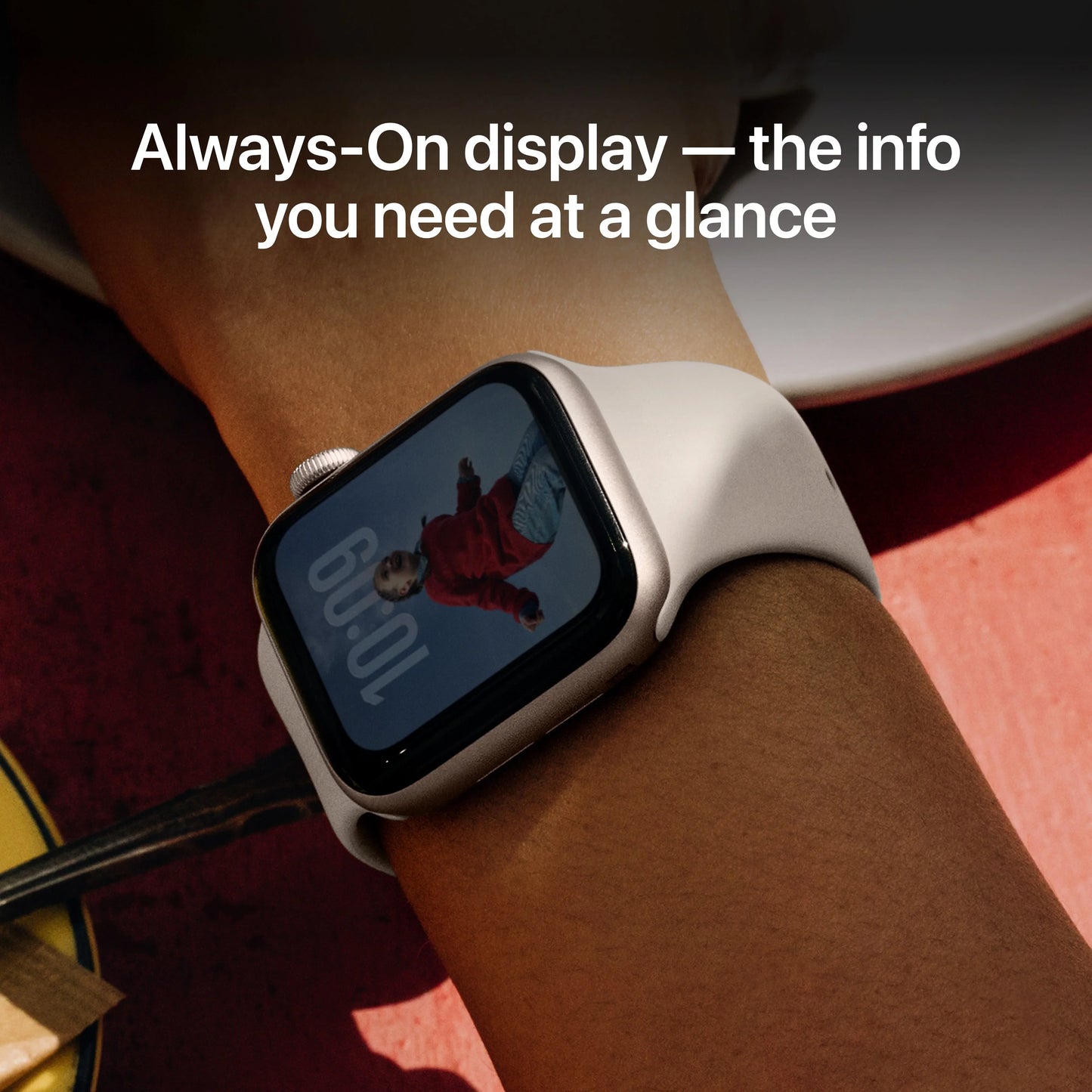 Apple Watch SE 3 GPS 40mm Starlight Aluminium Case with Starlight Sport Band - M/L - iSTYLE MK