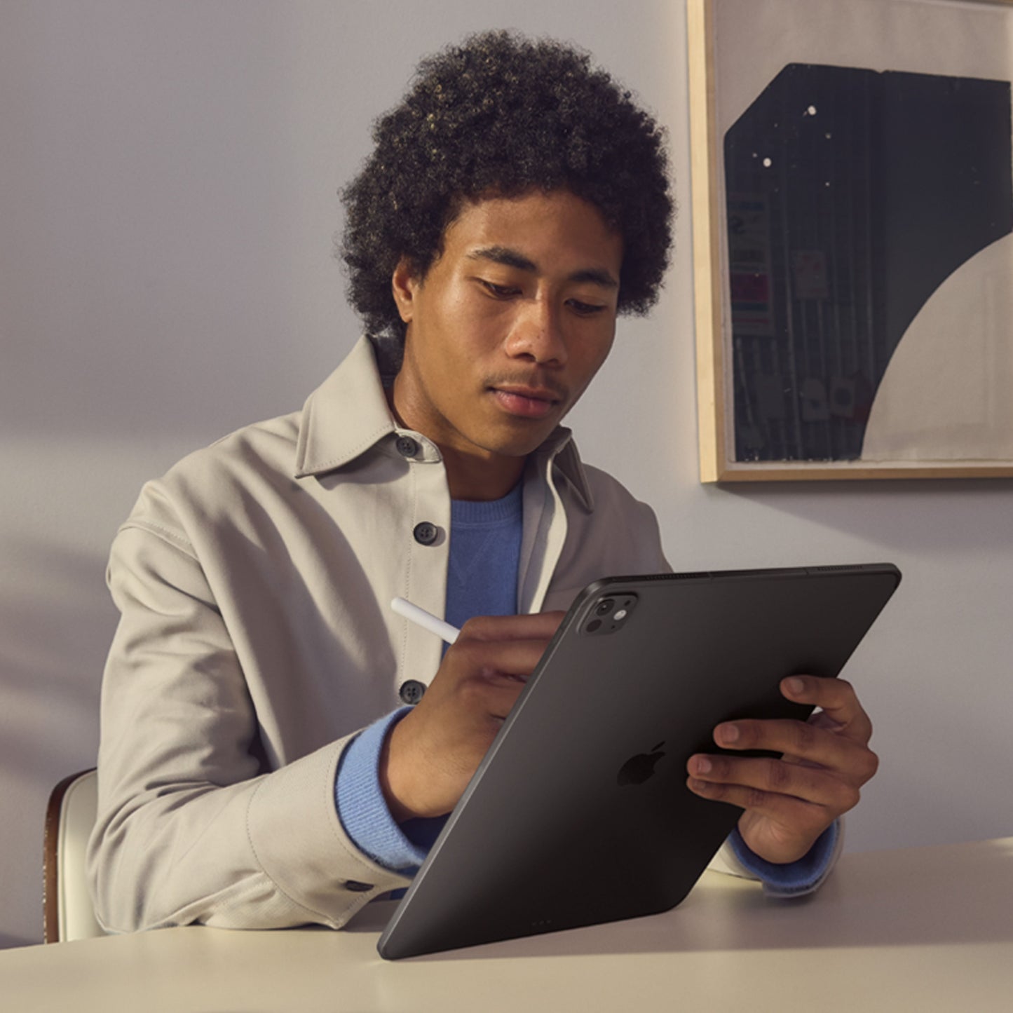 11-inch iPad Pro Wi-Fi 256GB Standard Glass - Space Black (M5) - iSTYLE.mk