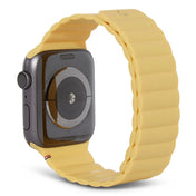 Silicone Magnet Traction Strap Lite for AppleWatch 45/44/42 mm Gen 1-7 - SE Sweet Corn