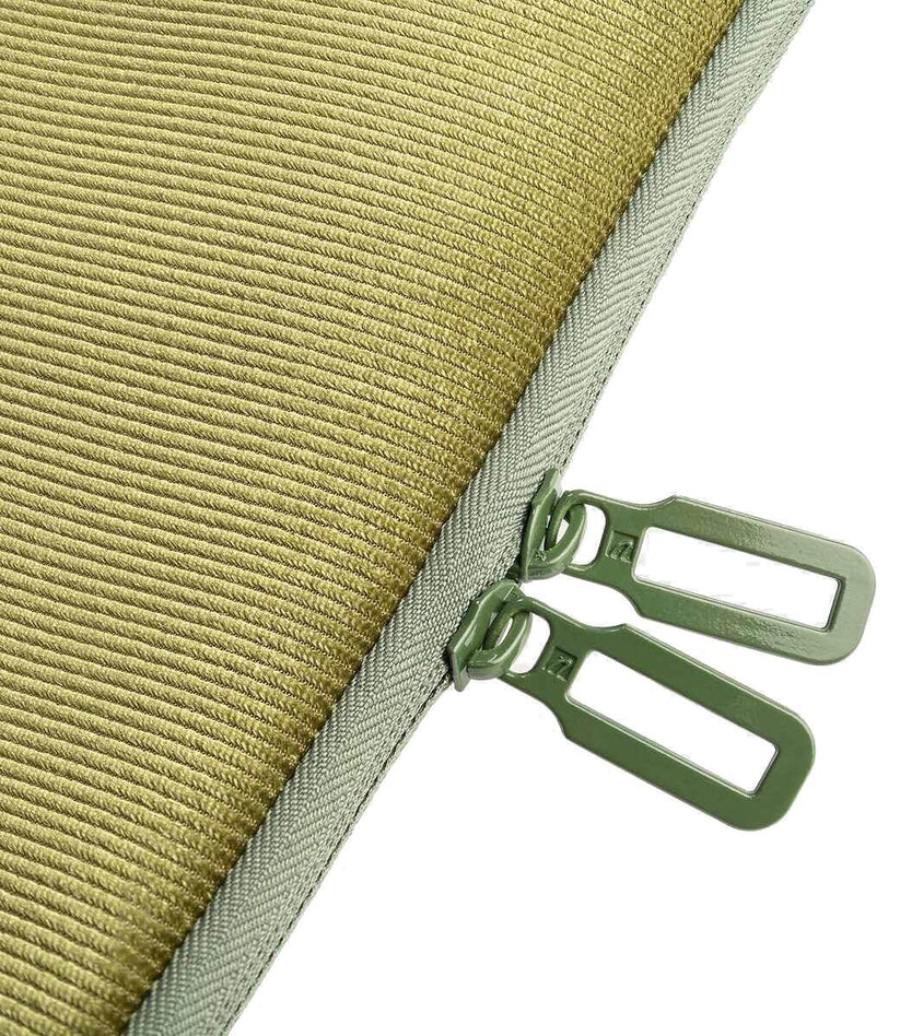 Tucano Velluto 13inch Case Stretchy neoprene & corduroy cover MacBook Pro/Air 13inch & Laptop 12inch - Green