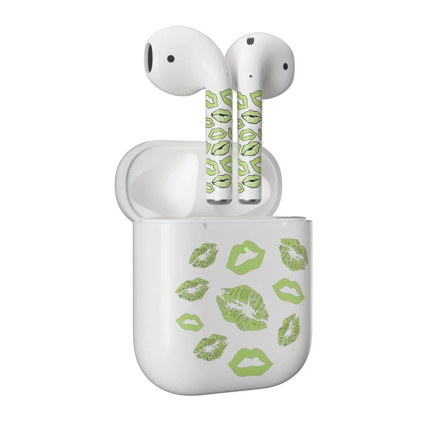 Skin NEXT ONE pentru AirPods - Buze fosforescente