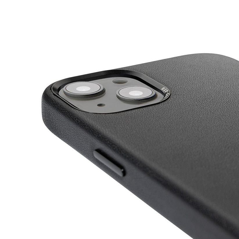 Decoded MagSafe BackCover, black - iPhone 13