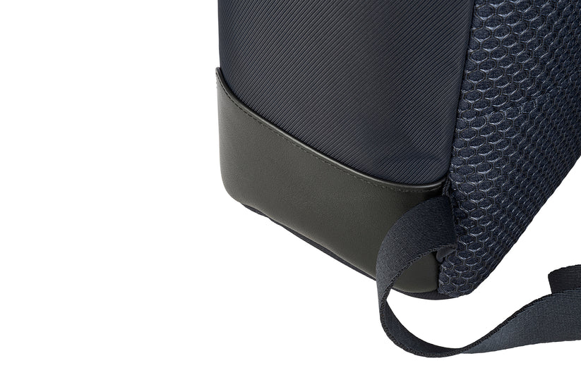 Rucsac Tucano cu elemente de piele, 16", Bleumarin/Negru