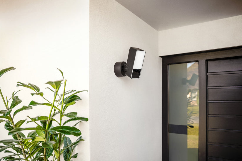 Eve Outdoor Cam Secure Floodlight Camera