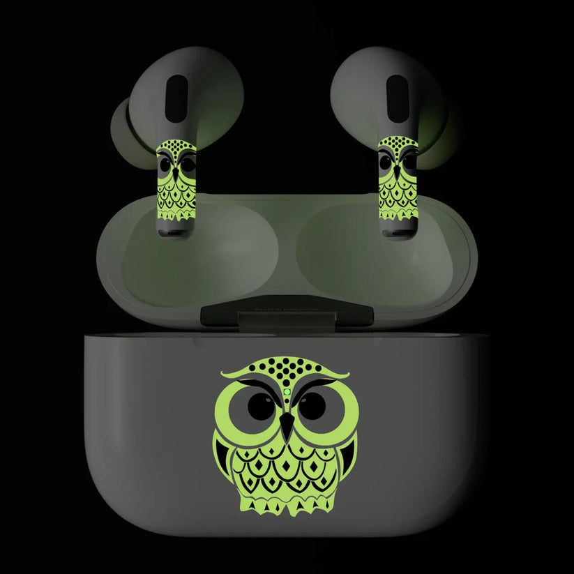 Skin NEXT ONE pentru AirPods Pro - Bufnita fosforescenta