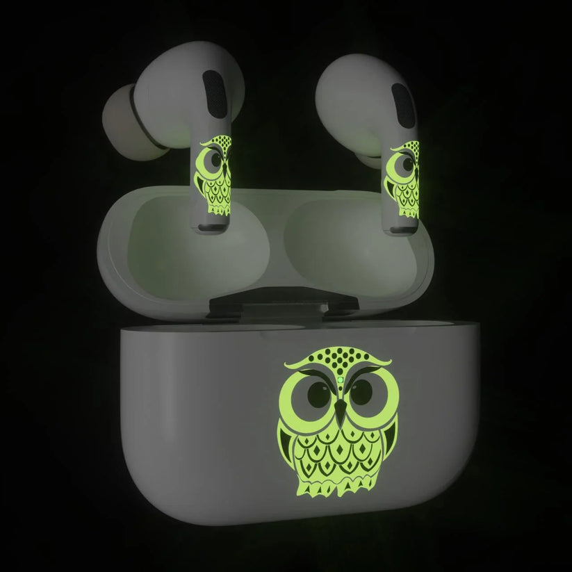 Skin NEXT ONE pentru AirPods Pro - Bufnita fosforescenta