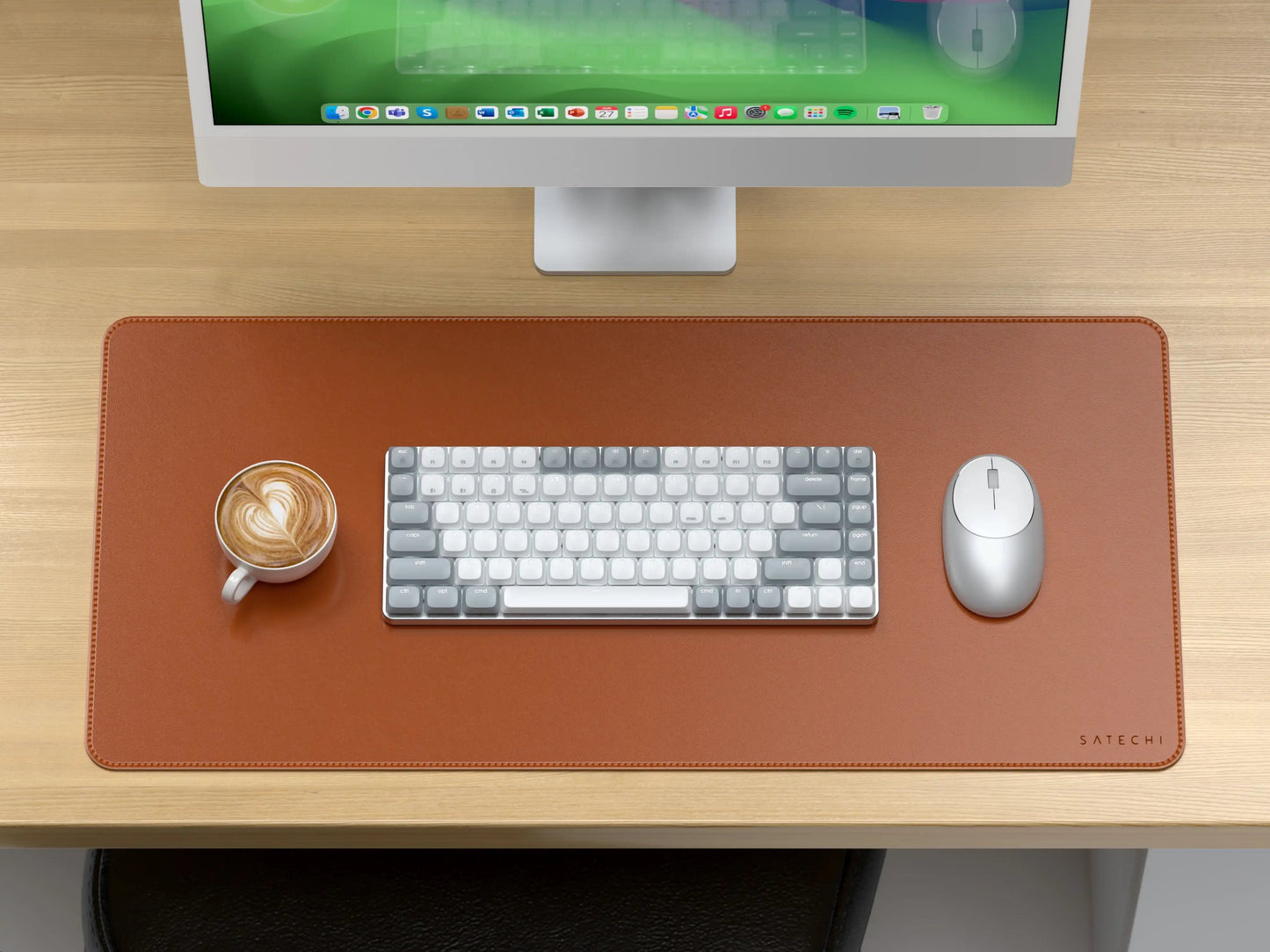 Satechi Vegan-Leather Premium Desk Mat - Brown